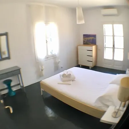 Beach House Ftelia (Mykonos)